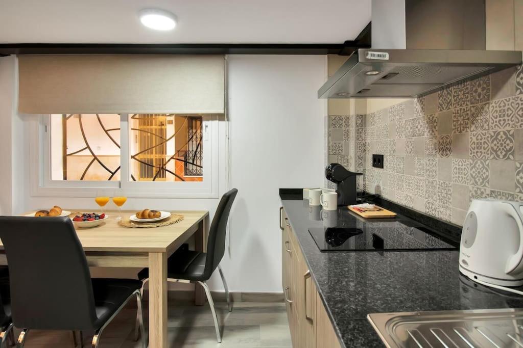 Moderno Loft En El Corazon Historico De Estepona - Casa Pepita 17 Exterior foto